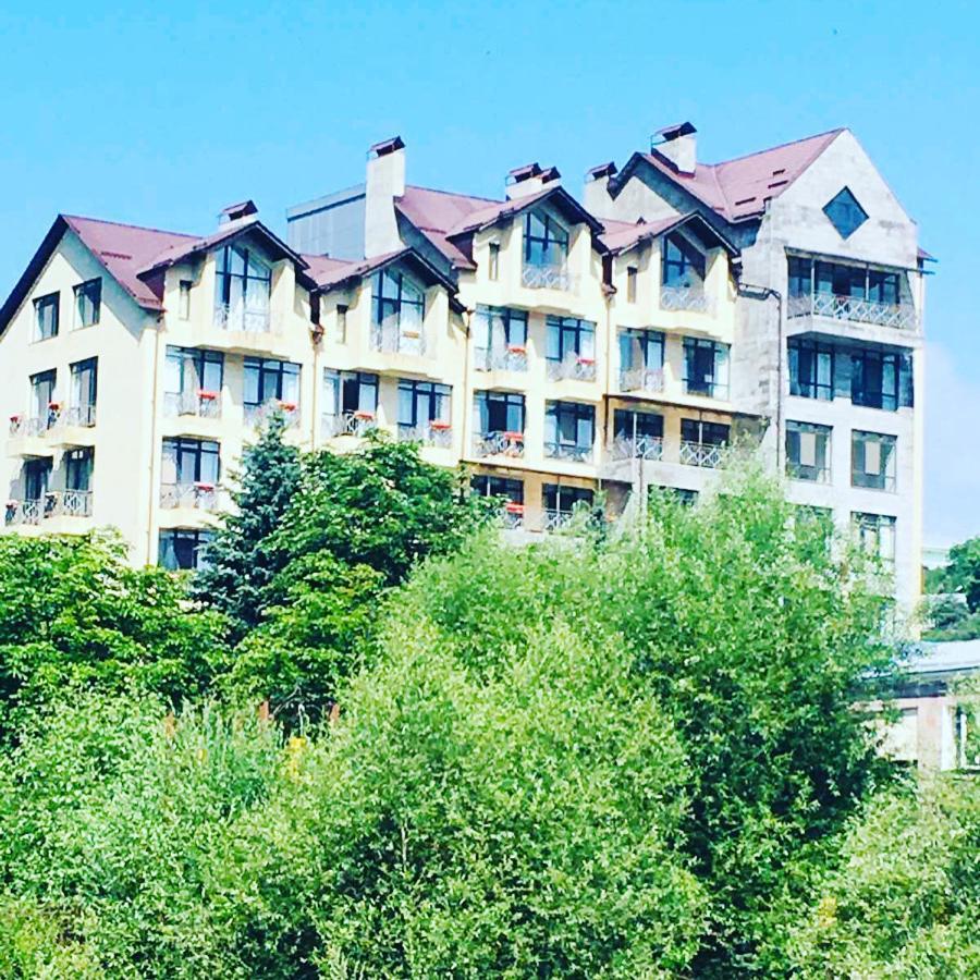 Sunny Apartment Dilijan Luaran gambar