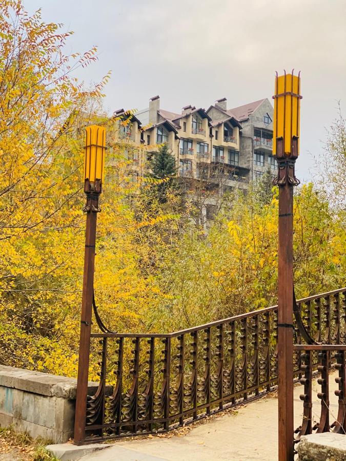 Sunny Apartment Dilijan Luaran gambar